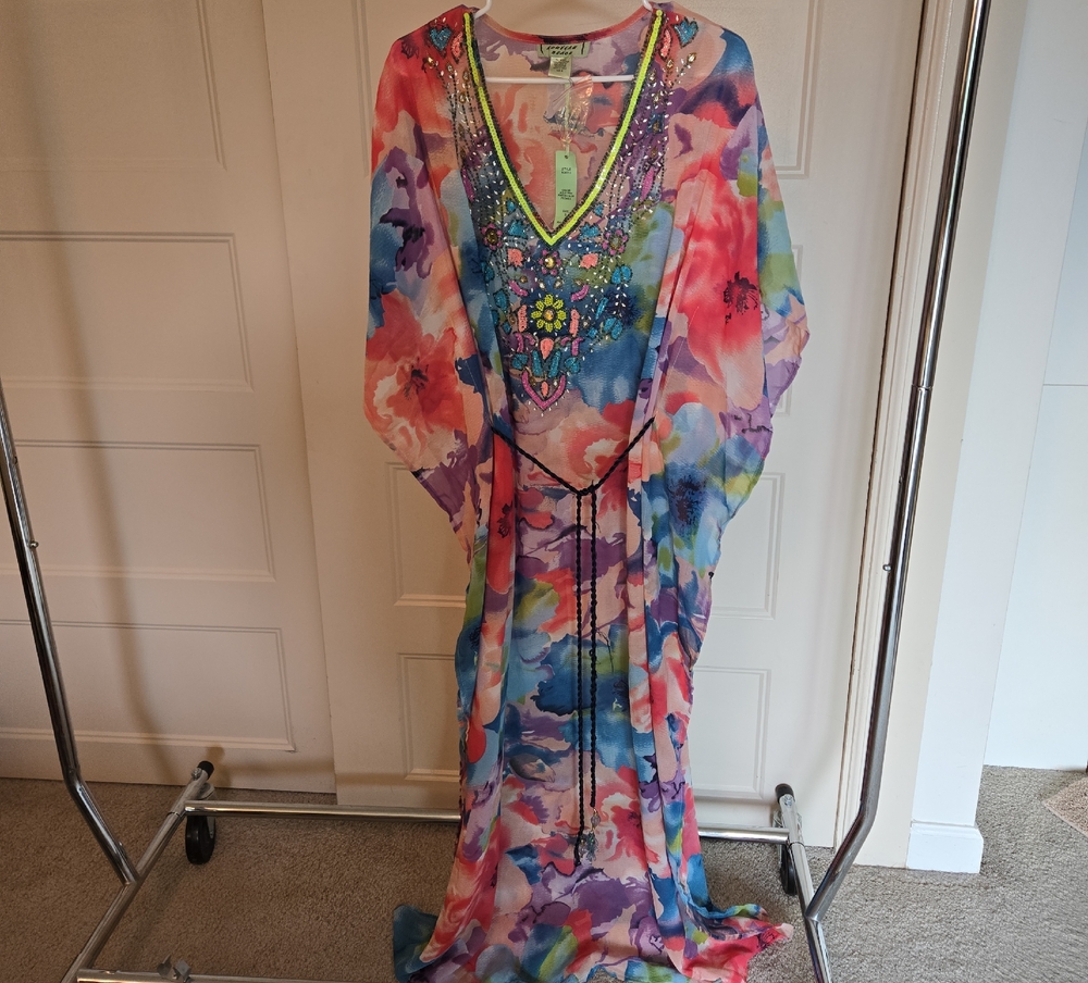 Nouveau Beach Sheer Embellished Kaftan *flaw*